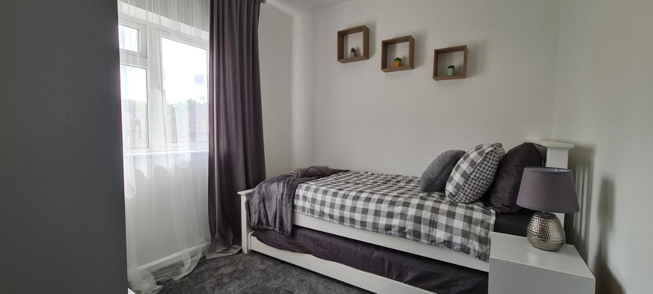 Cosy 3-Bedroom House In Aspley Nottingham Exteriér fotografie