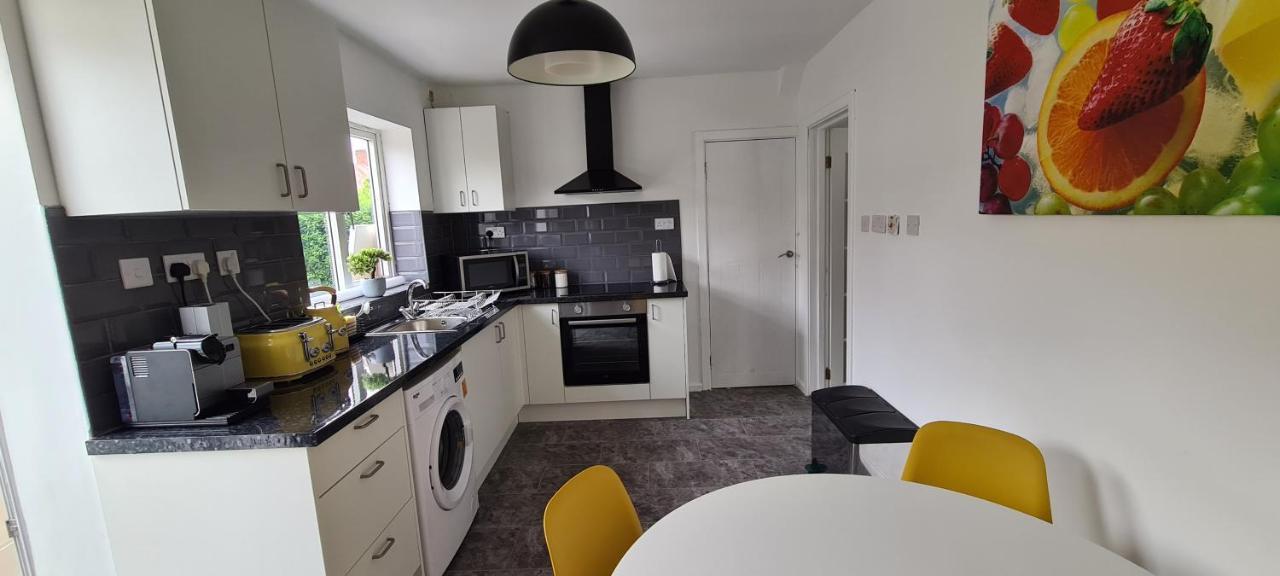 Cosy 3-Bedroom House In Aspley Nottingham Exteriér fotografie
